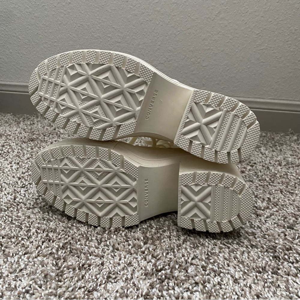 Converse Chuck 70 De Luxe Heel Leather Shoes - Picture 3 of 3
